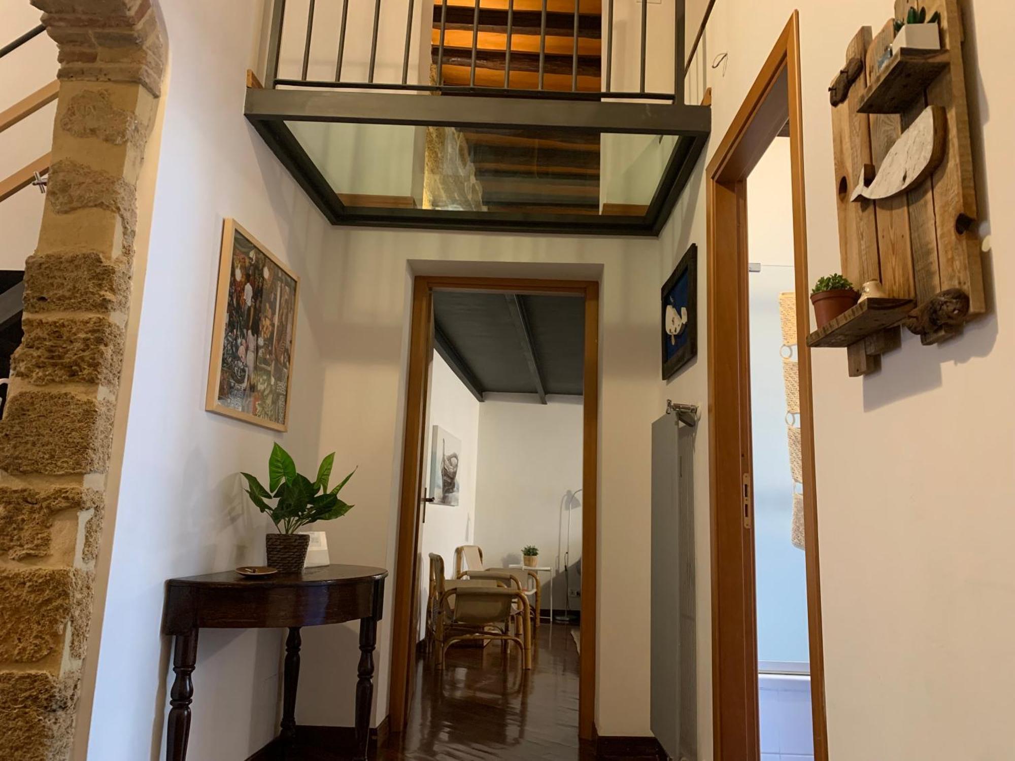 Casa Tea: Nel Cuore Del Centro Storico Palermo Exterior foto