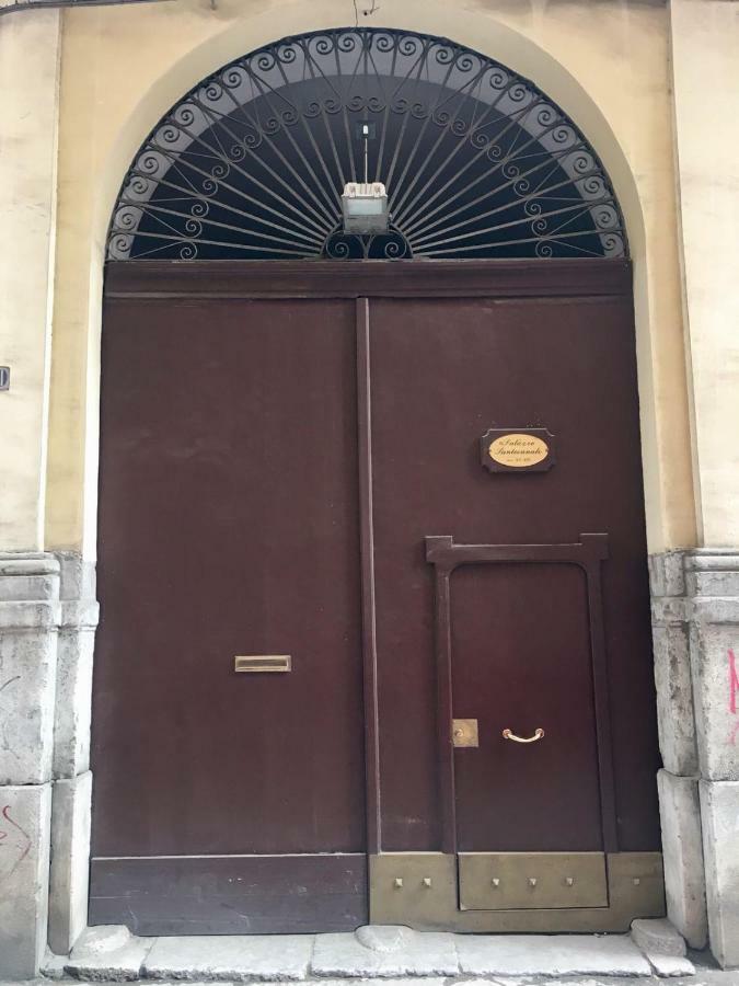 Casa Tea: Nel Cuore Del Centro Storico Palermo Exterior foto